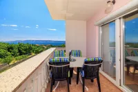 Apartments Maravera