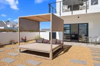 Cest la VIE Beach Villa