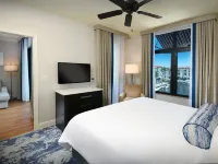 Naples Bay Resort & Marina Hoteles en Naples