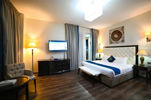 SEVEN SEAS HOTEL