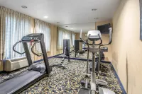 Comfort Inn University - Gym