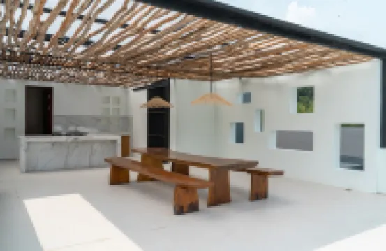 Lavender Rooftop Villa 3 Bedrooms with a Private Heated Swimming Pool