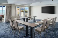 DoubleTree Beach Resort by Hilton Hotel Tampa Bay - North Redington Beach - 4-Star