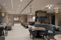 奧爾杜希爾頓歡朋酒店 - 早餐