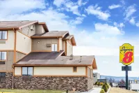 Super 8 by Wyndham Bedford
