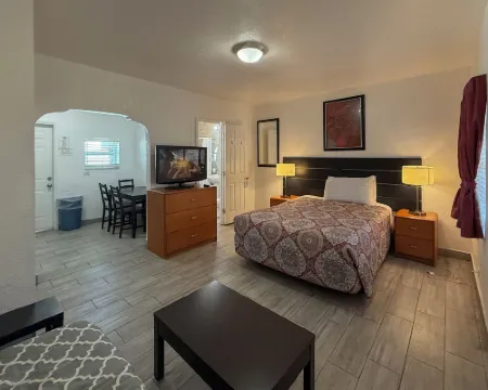 Richard's Motel Extended Stay Hotels in Hallandale Beach