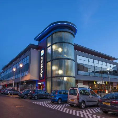Travelodge Llanelli Central