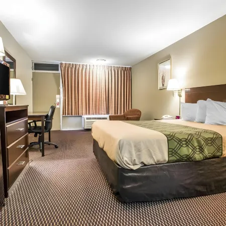 Econo Lodge Near Missouri University of Science and Technology