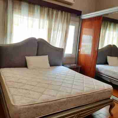 2BR Apt in Al Yassmin - Mynt Hospitality Rooms