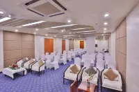 Avari Xpress Hotel - Multan - parking