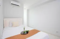 3 Pax Functional 2BR at Cinere Bellevue Suites Apartment By Travelio