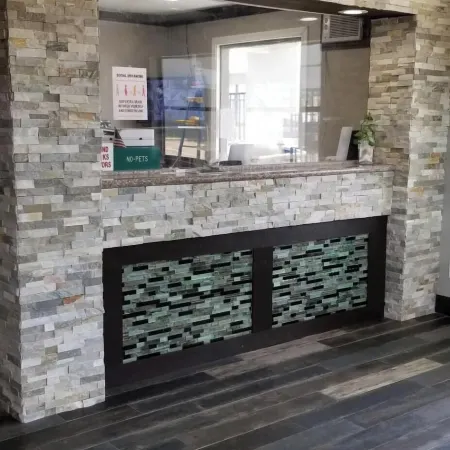 Delux Inn Mesquite Near I-30 Dallas