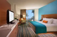Shore Hotel - Balcony