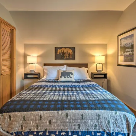 Private Mccall Apartment w/ Mountain View!