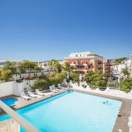 Hotel Falcone Отели в г. Вьесте