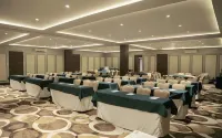 Subic Bay Travelers Hotel & Event Center