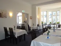 Hotel Bellevue - breakfast