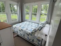 Lake Front Cottage in Michigan's Harbor Country "Sandy Shores 2" Hotels in Chikaming Township