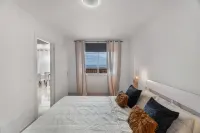Charming Apartment with Pool View in Candelaria, Spain - 3 星級