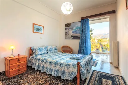 Bright comfy flat near the beach & the city center - 2-Star
