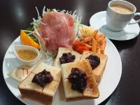 Hamilton Hotel –Red- - breakfast