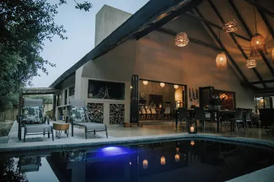 Rhinos Rest Private Luxury Villa Hotels in 
