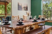 Lakesides Retreat With Amenities - Chalets