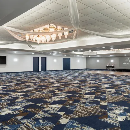 Avalon Hotel & Conference Center