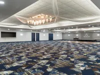 Avalon Hotel & Conference Center - Pet Friendly