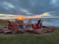 Ocean Front Property, Nearby Beaches and Breathtaking Sunsets! - 3-Star