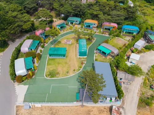 Ongjin Yeongheungdo Lava Dome Healing Town - Campgrounds