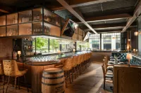 The Junto - bar