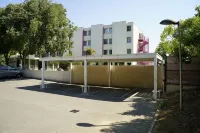 Best Western Hotelio Montpellier Sud - parking