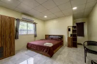 Luxurious 12-Bedroom Villa Retreat in Tambon Pong, Thailand - Wifi