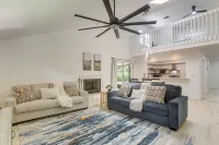 4 Mi to Sea Turtle Beach! Family Retreat w/ Yard - Apartments