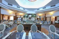 Crystal Palace Hotel - Desayuno