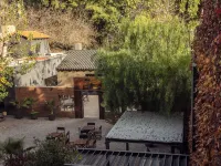 拉宜斯艾克卡吉飯店 義大利廣場（Italy Square）附近的飯店