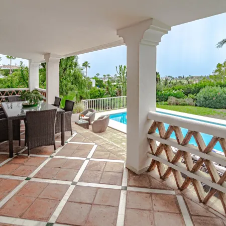 Villa Alegre - Rustic Villa Private Pool