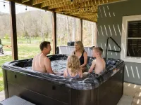 Private Ranch Escape Hot Tub Game Room Grill - Hot Tub