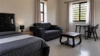 Menzi Apartments - 3-Star