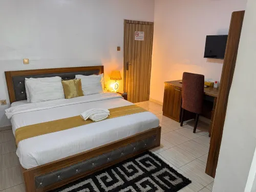 Akure Airport Hotel - 2-Star
