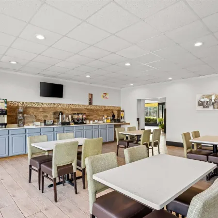 Super 8 by Wyndham Hardeeville