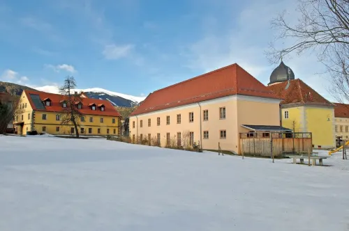 JUFA Hotel Seckau - Parkplatz