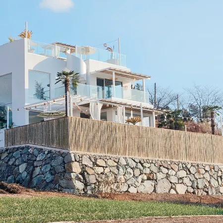 On the Sunset Mansion