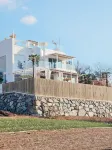 On the Sunset Mansion - Pensions