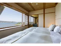 Waraku Onsen Nihon No Yado Notoraku - parcheggio