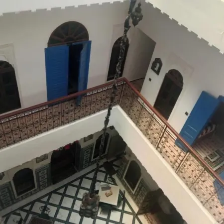 RIAD LA FIBULA DE NORA
