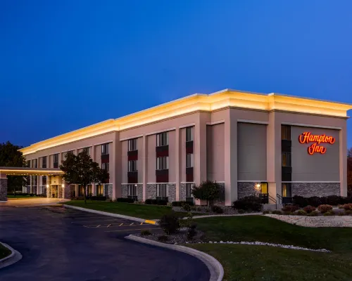 Hampton Inn Milwaukee-Airport من الخارج Photos