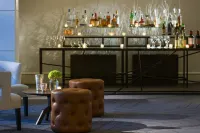 Renaissance Meadowlands Hotel - bar