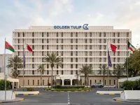 Golden Tulip Bahrain - Pools